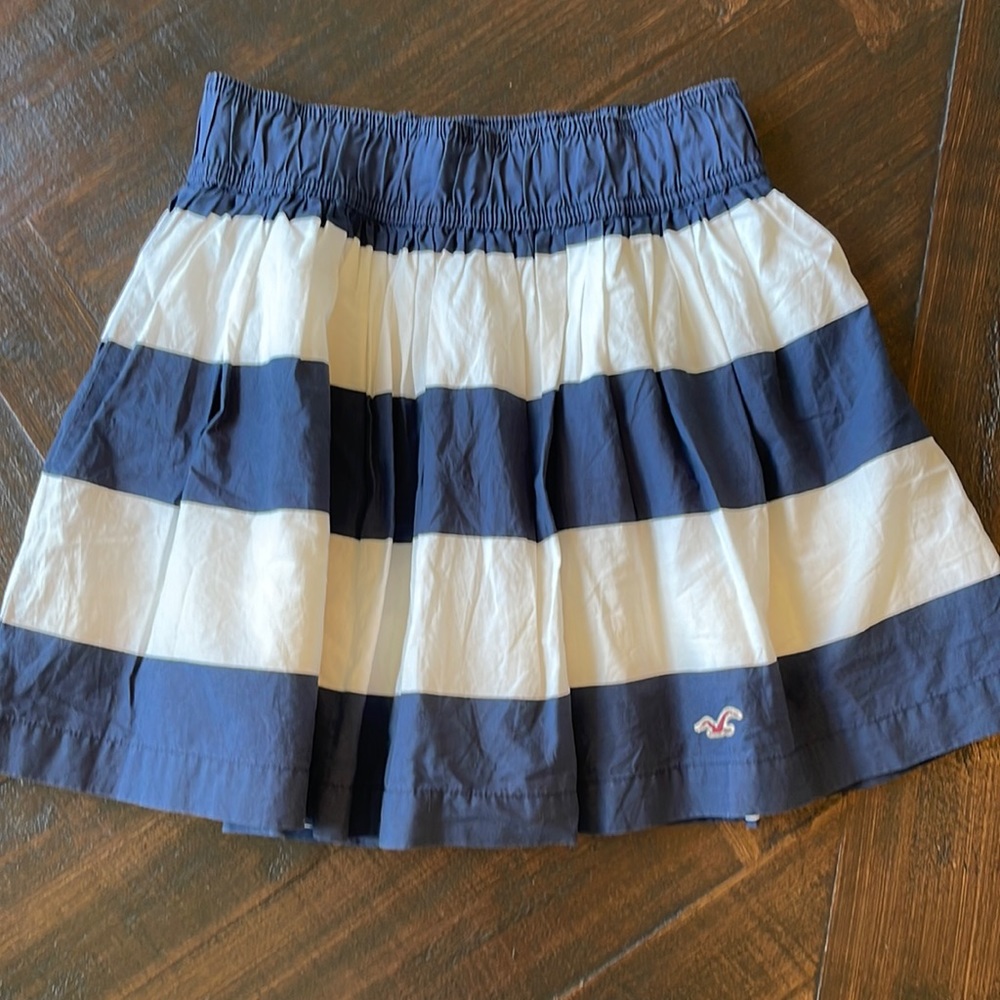 Hollister stripe skirt size XS navy white